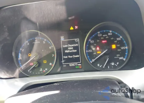 2018 Toyota Rav4 Xle z USA, uszkodzony, nr VIN 2T3WFREVXJW510175